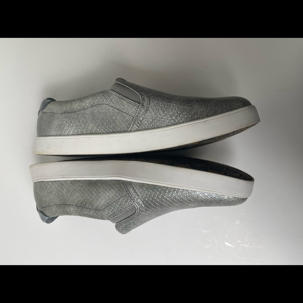Dr.Scholl’s Memory Foam Cool Fit Woman’s Silver Snakeskin Slip On Flats 8.5M - Picture 4 of 9